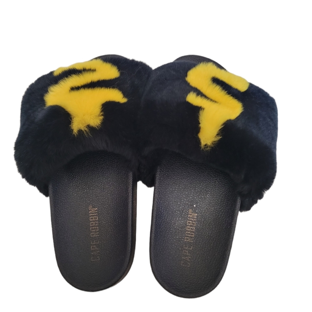 Cape Robbin Slides Faux Fur - Picture 4 of 16